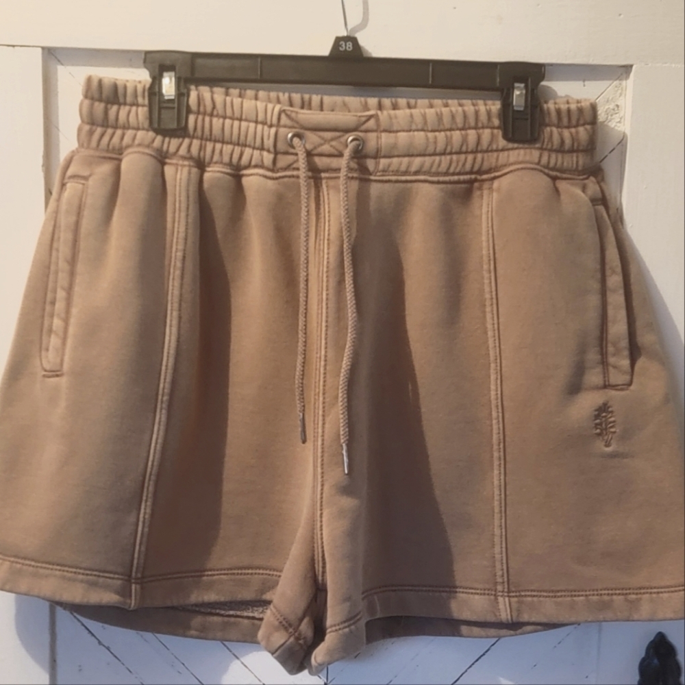 FP MOVEMENT SPRINT TO THE FINISH SHORTS TAN SIZE M